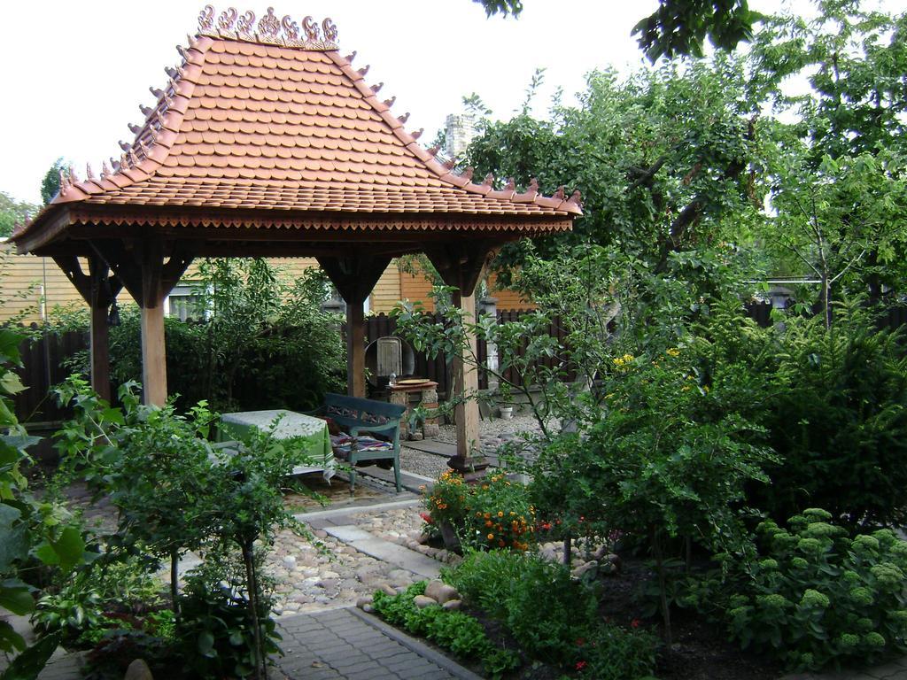 Pas Birute Hotel Kaunas Buitenkant foto